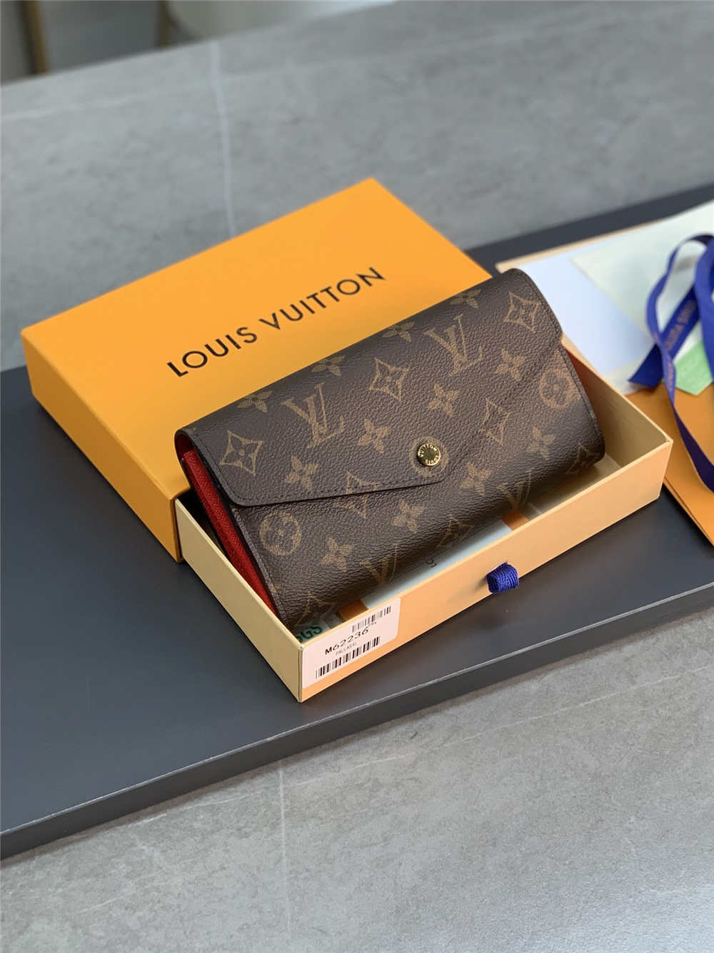 Louis Vuitton wallet M62236 ENVELOPPE CARTE DE VISITE 2025 new 